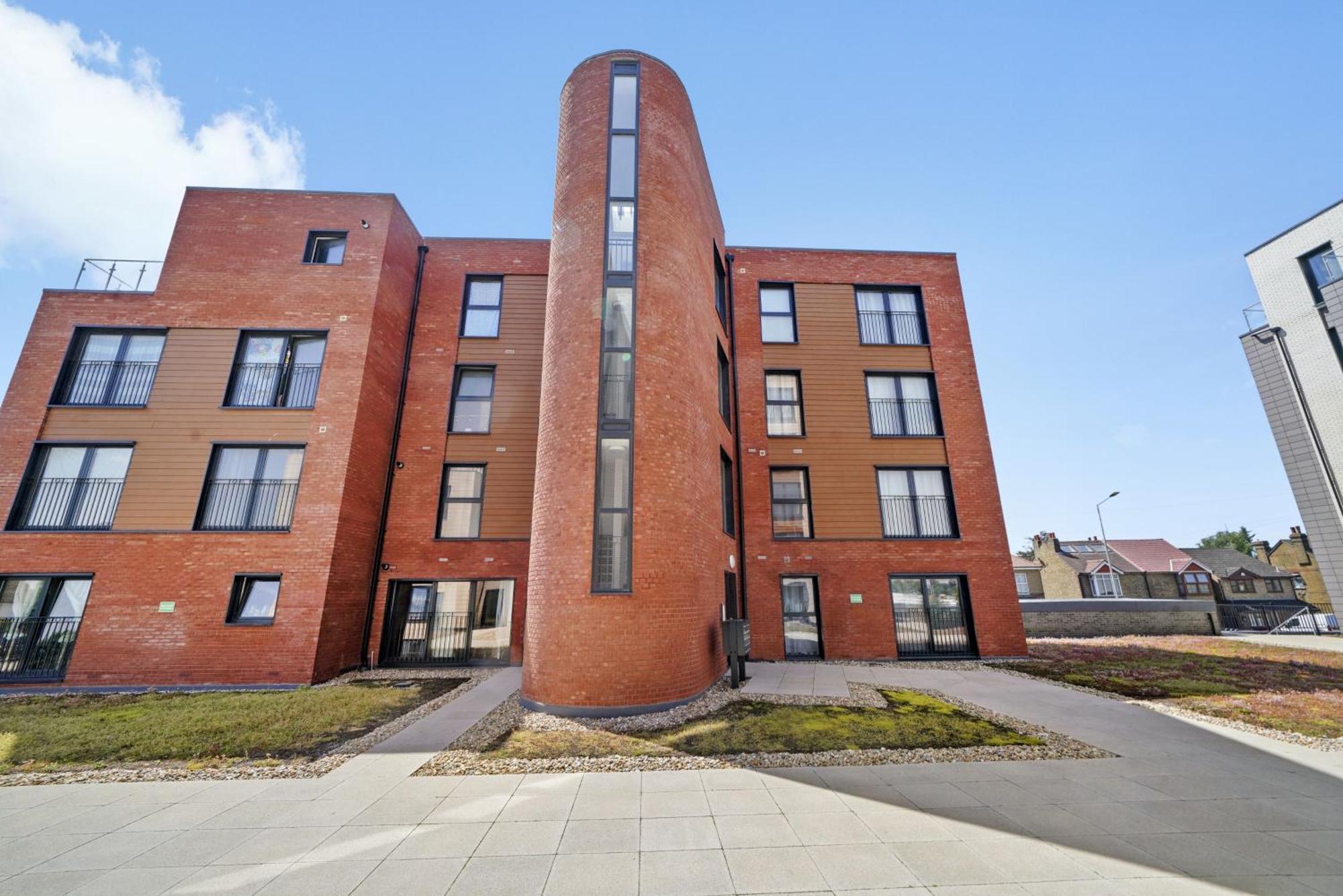One And Two Bed Apartments Slough Near Heathrow Colnbrook Dış mekan fotoğraf