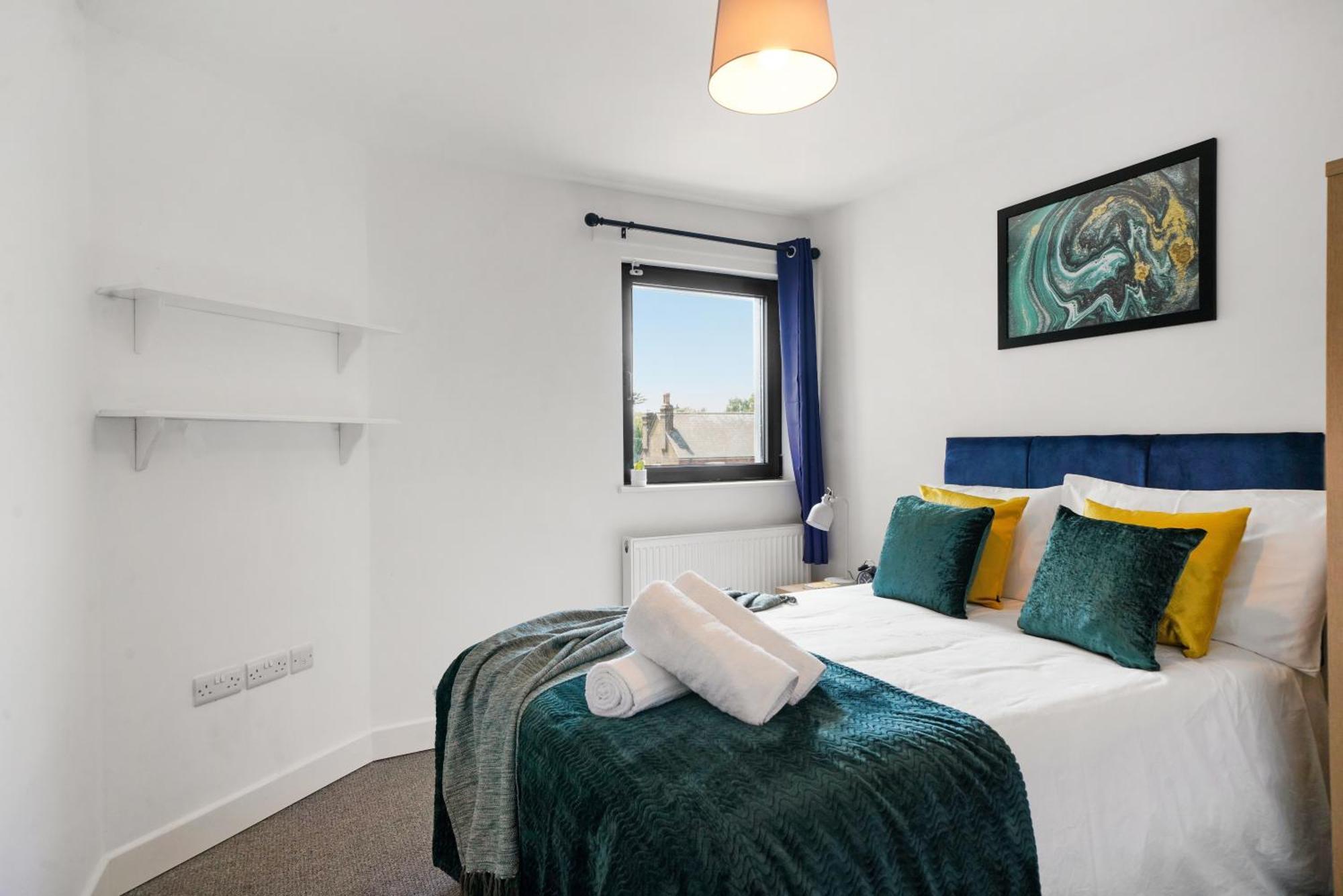 One And Two Bed Apartments Slough Near Heathrow Colnbrook Dış mekan fotoğraf