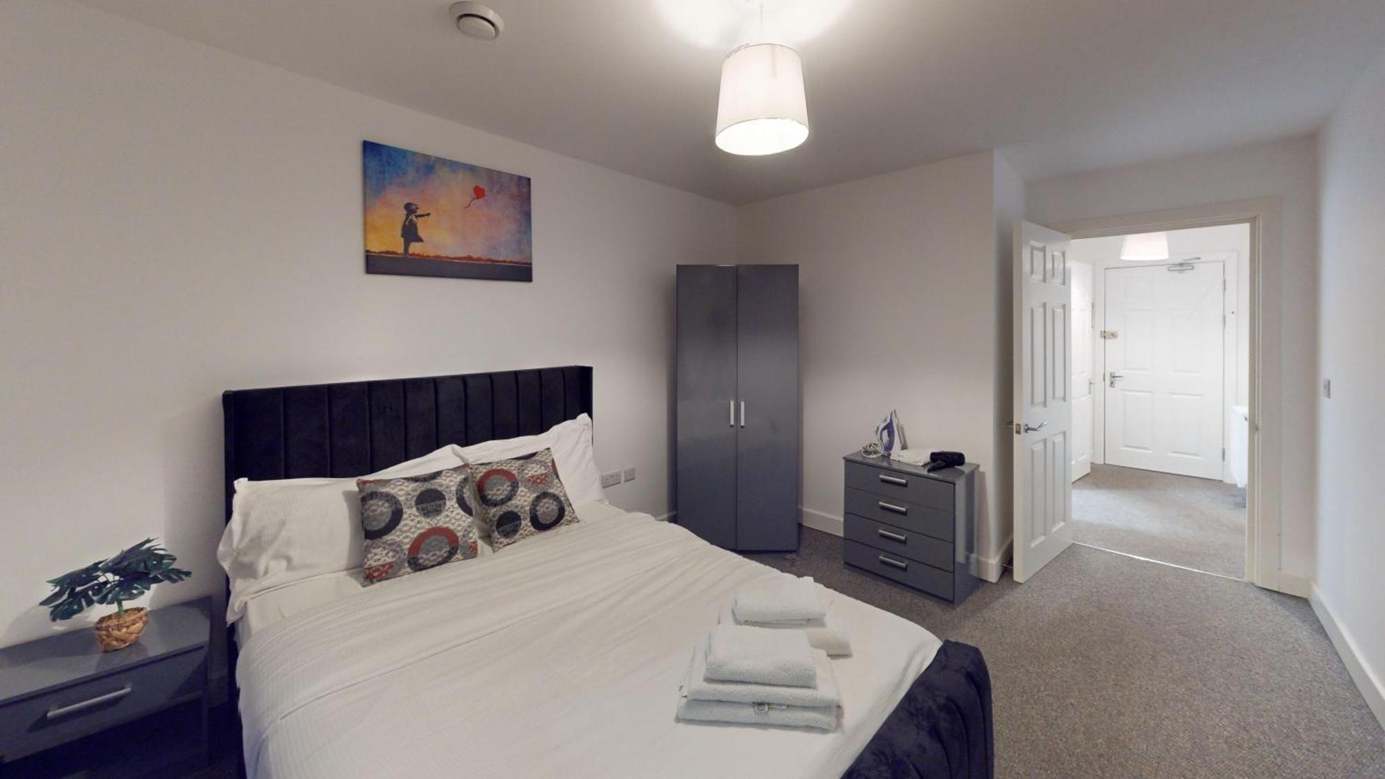 One And Two Bed Apartments Slough Near Heathrow Colnbrook Dış mekan fotoğraf