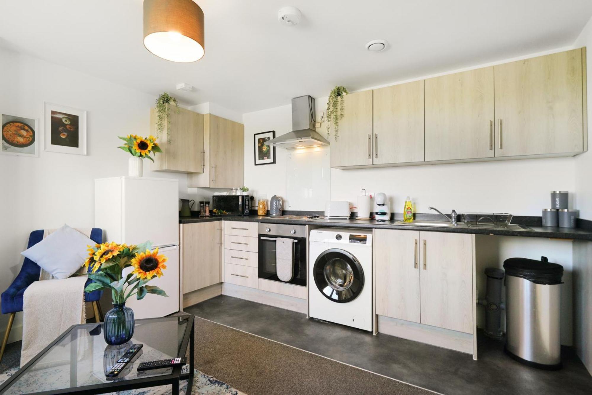 One And Two Bed Apartments Slough Near Heathrow Colnbrook Dış mekan fotoğraf